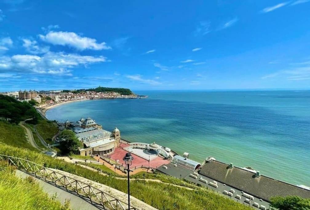 The Hideaway Luxury 5* 2 Bed Garden Apartment Scarborough Eksteriør bilde