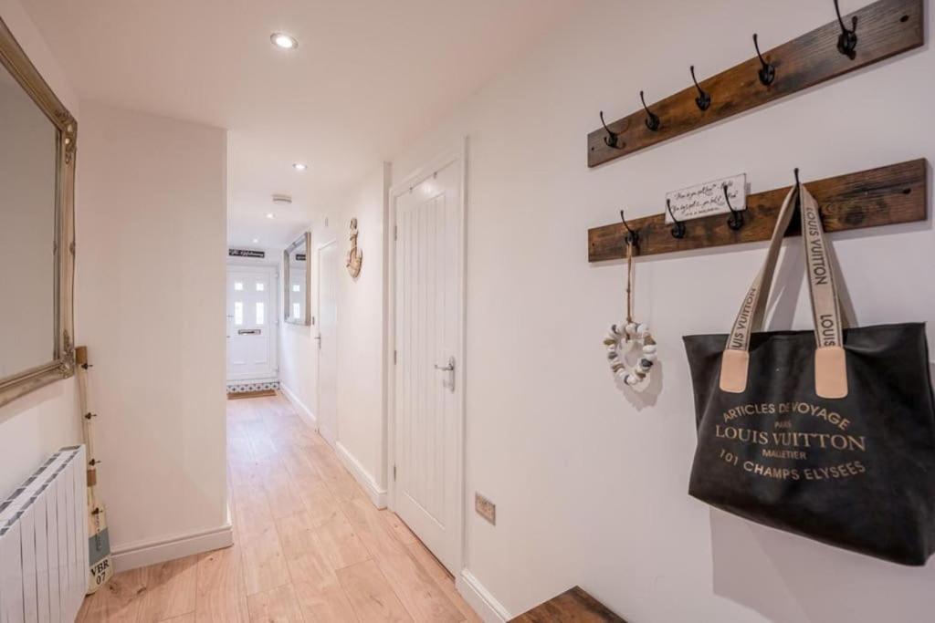 The Hideaway Luxury 5* 2 Bed Garden Apartment Scarborough Eksteriør bilde